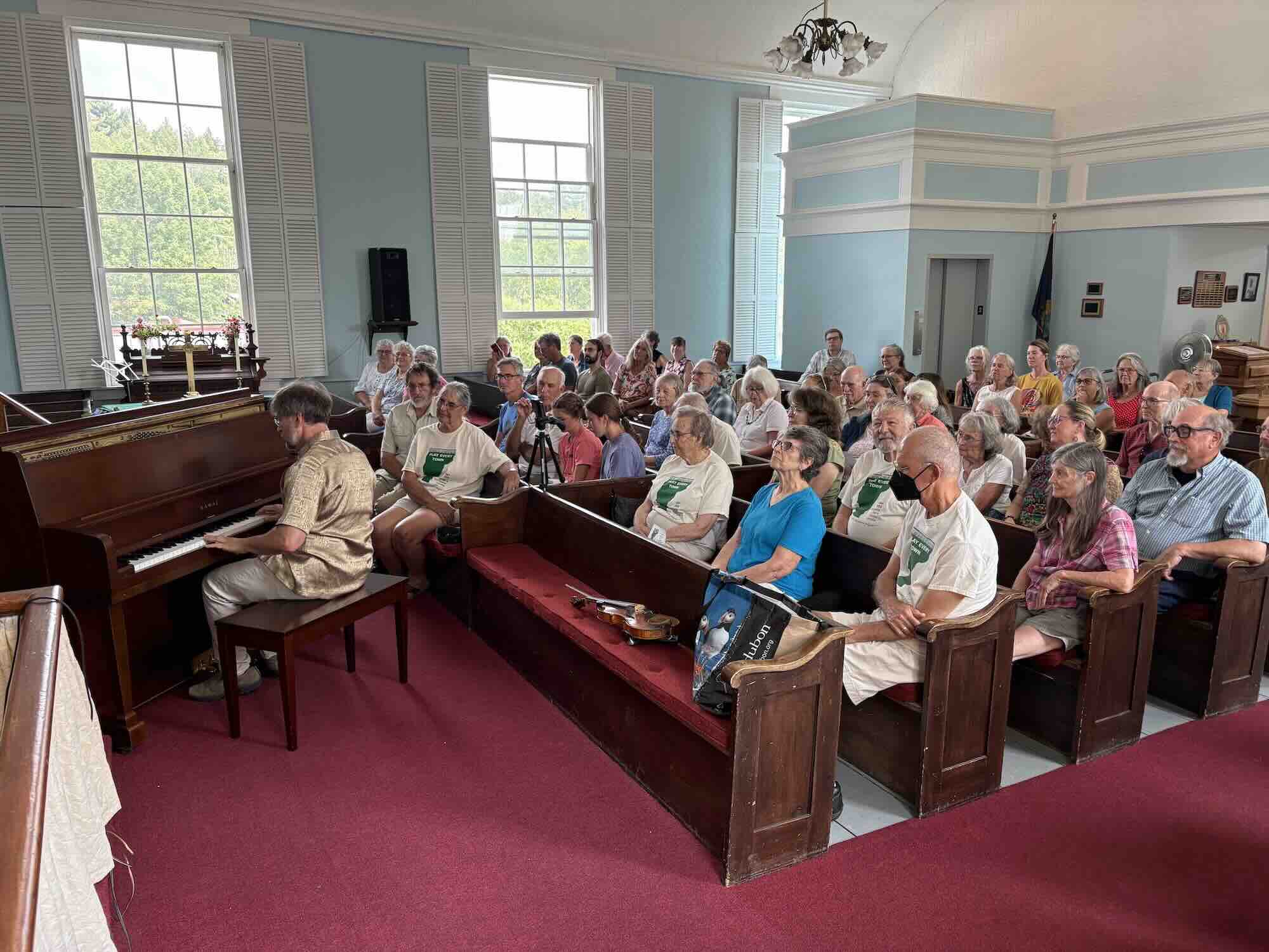 audience in church