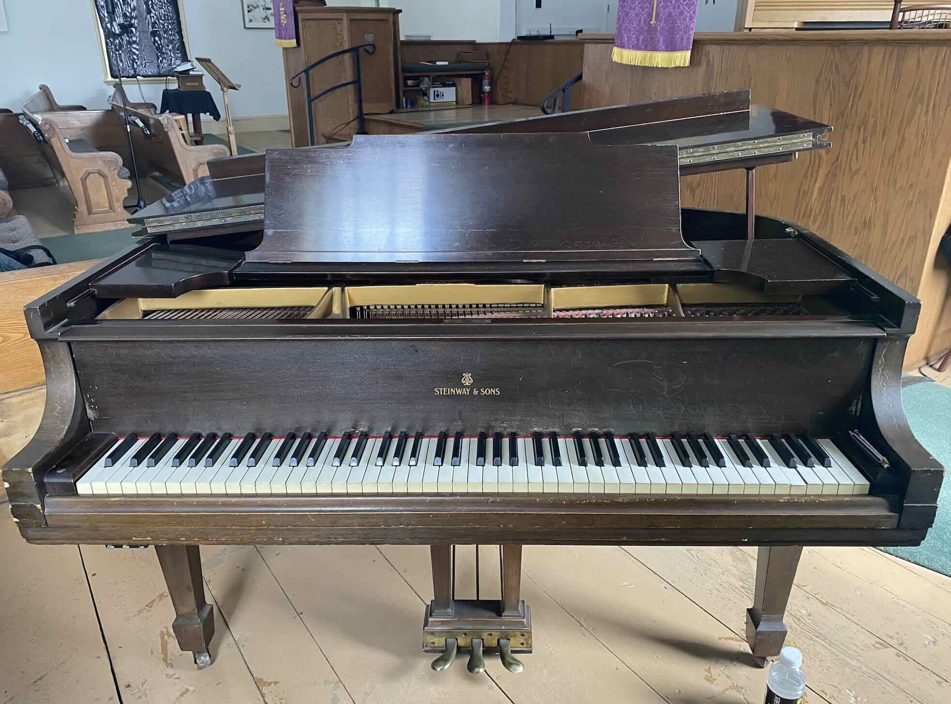 Steinway model M, ser. no. 277130